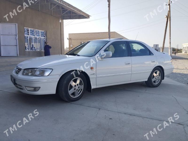Toyota Camry 2000 - 165 000 TMT - Baýramaly - img 6