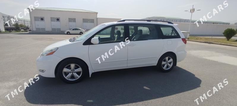 Toyota Sienna 2009 - 210 000 TMT - Ашхабад - img 2