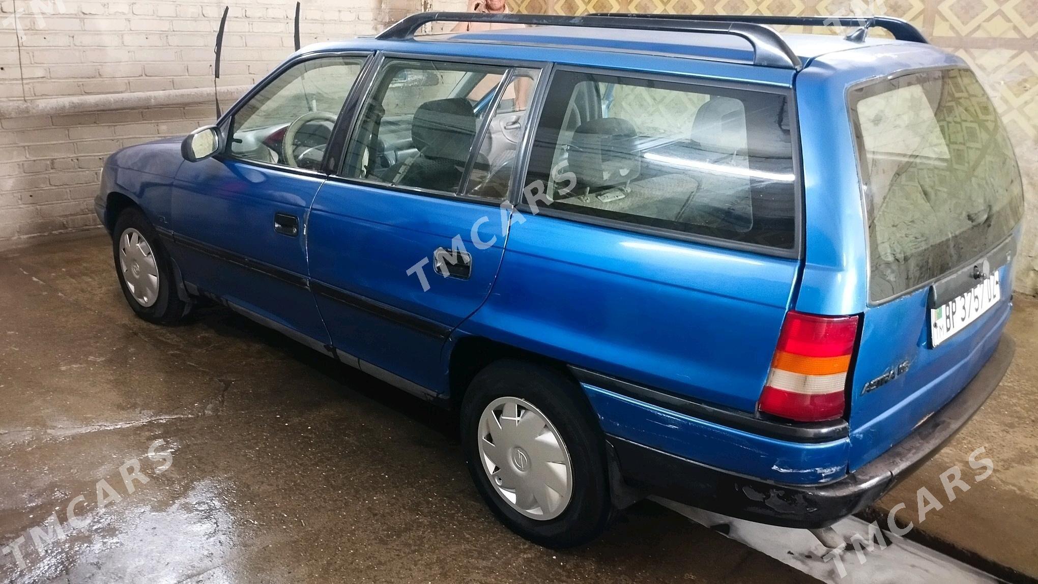 Opel Astra 1993 - 30 000 TMT - Дашогуз - img 4