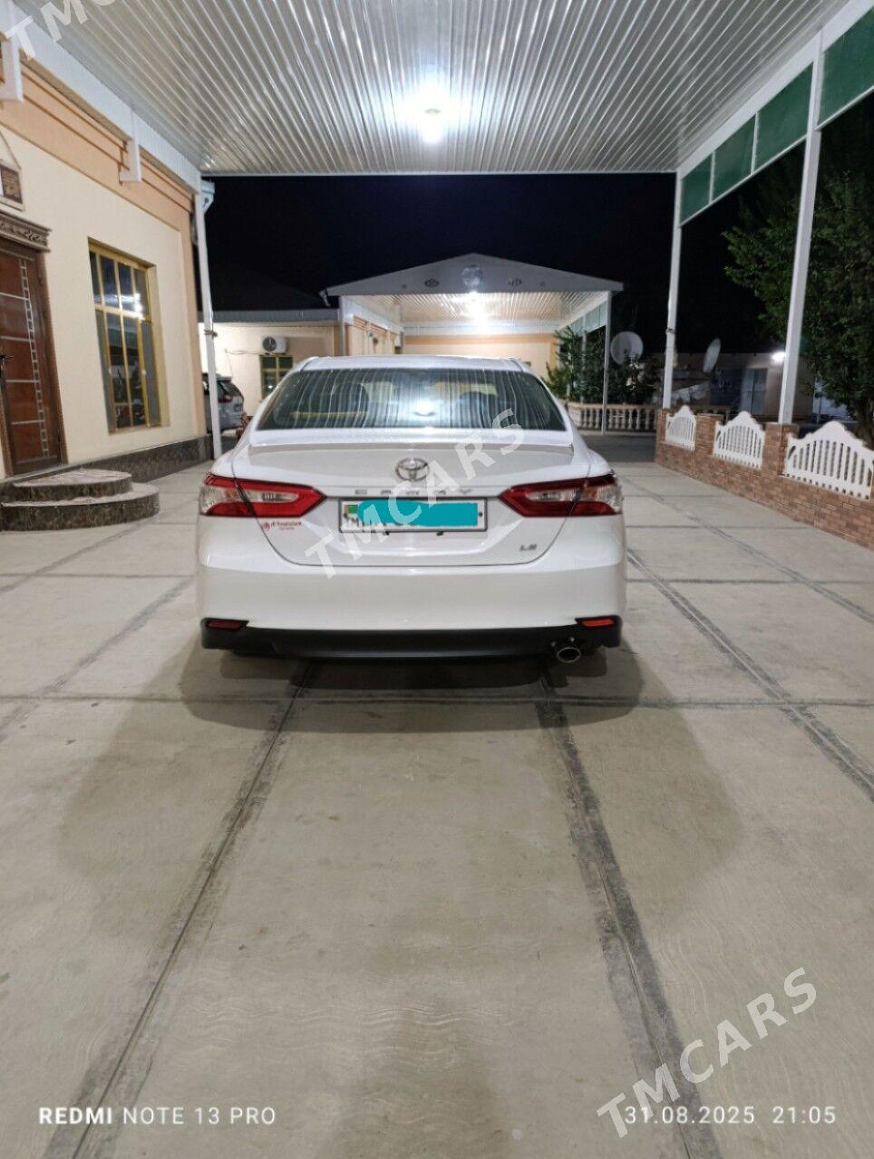 Toyota Camry 2018 - 310 000 TMT - Ашхабад - img 2