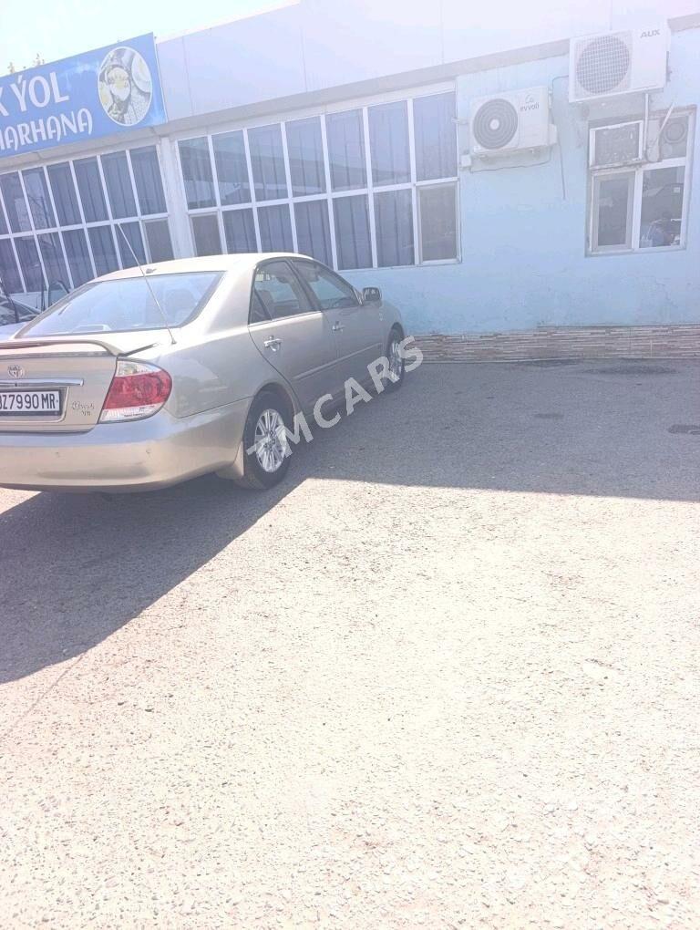 Toyota Camry 2004 - 180 000 TMT - Сакарчага - img 3