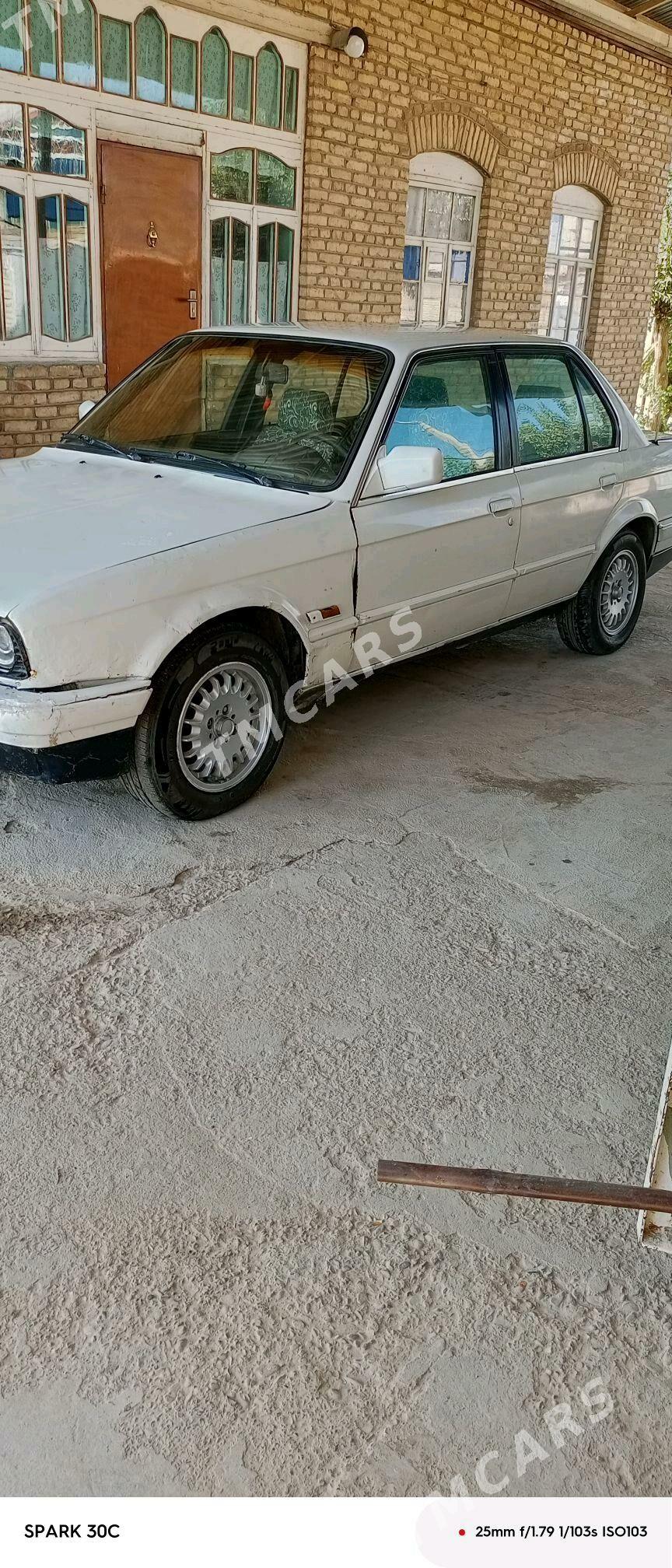 BMW 320 1989 - 15 000 TMT - Murgap - img 7