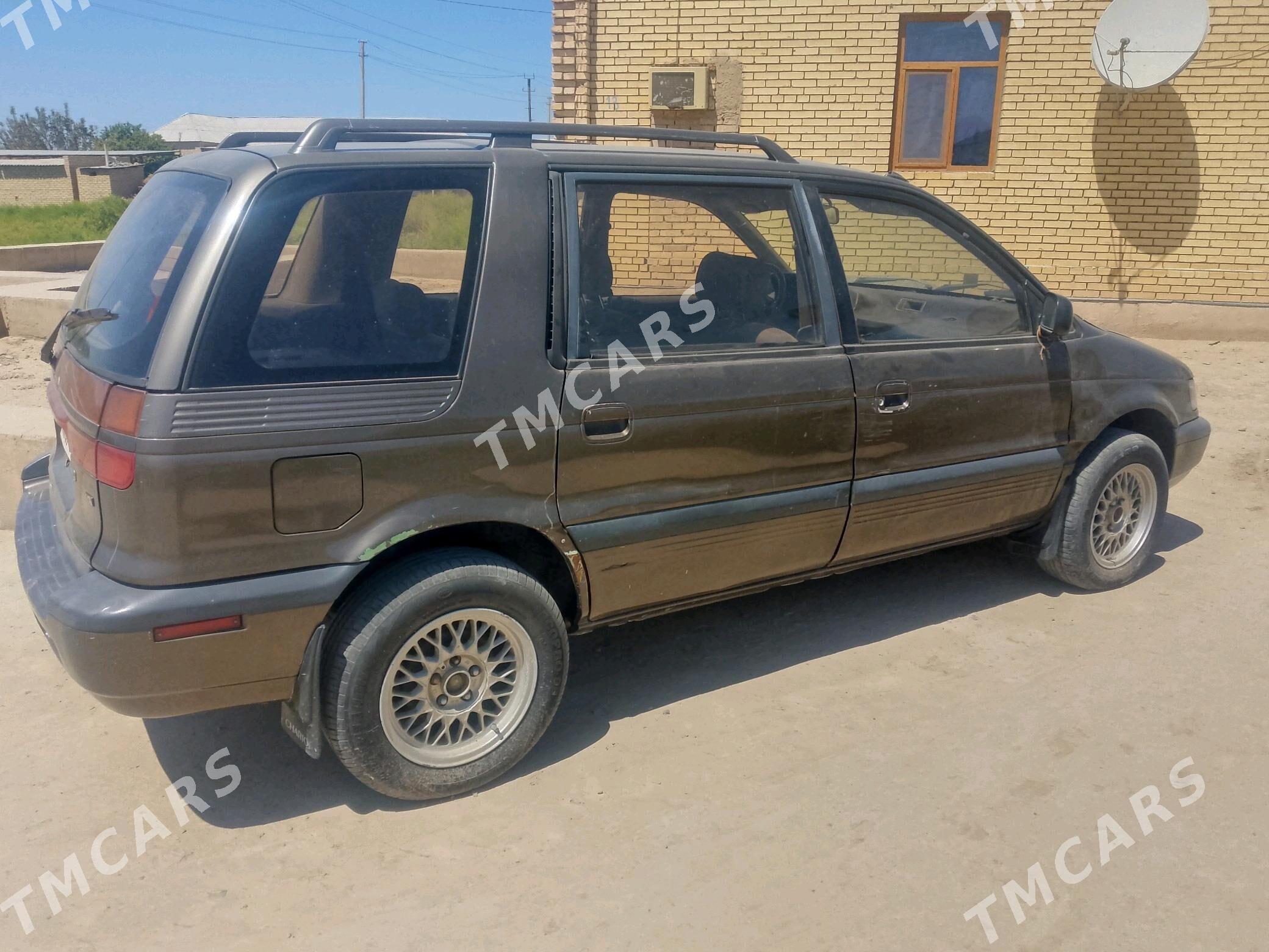 Mitsubishi Chariot 1992 - 125 000 TMT - Sakarçäge - img 3