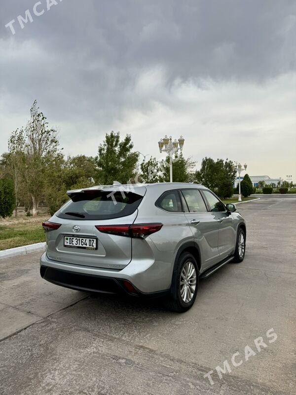 Toyota Highlander 2021 - 519 000 TMT - Дашогуз - img 2