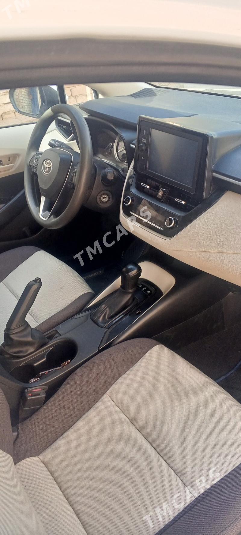 Toyota Corolla 2022 - 235 000 TMT - Aşgabat - img 3