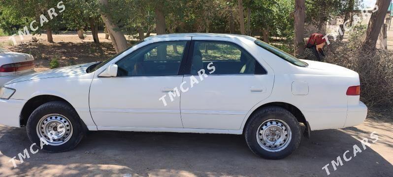 Toyota Camry 1999 - 110 000 TMT - етр. Туркменбаши - img 6