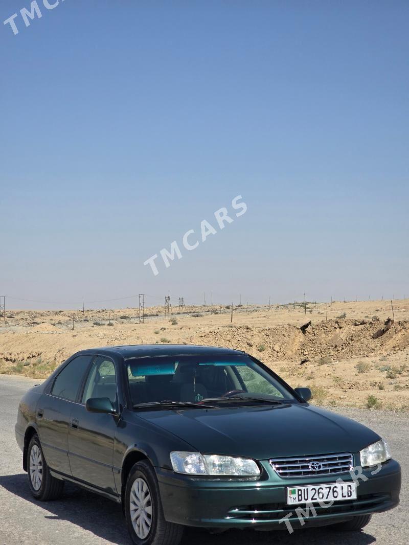 Toyota Camry 1998 - 135 000 TMT - Магданлы - img 3