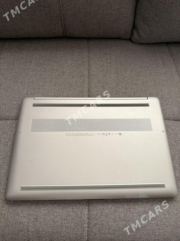 Laptop - HP - 01 - Howdan "W" - img 2