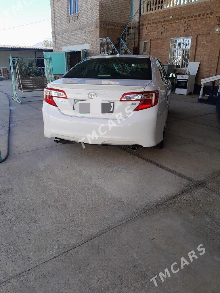 Toyota Camry 2012 - 230 000 TMT - Бахарден - img 4