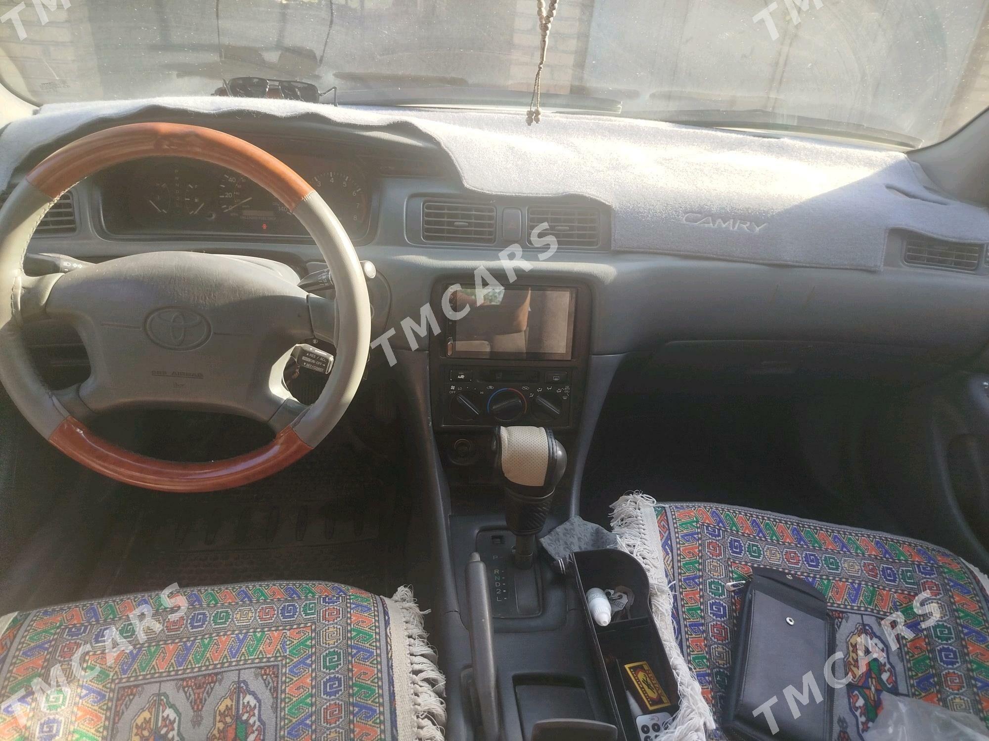Toyota Camry 1999 - 99 000 TMT - Garabekewül - img 2