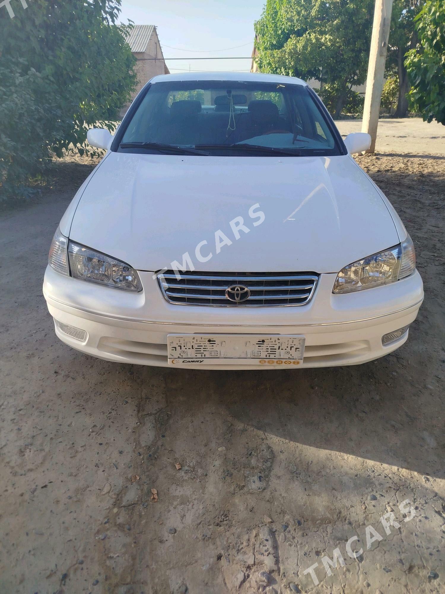 Toyota Camry 1999 - 99 000 TMT - Garabekewül - img 3