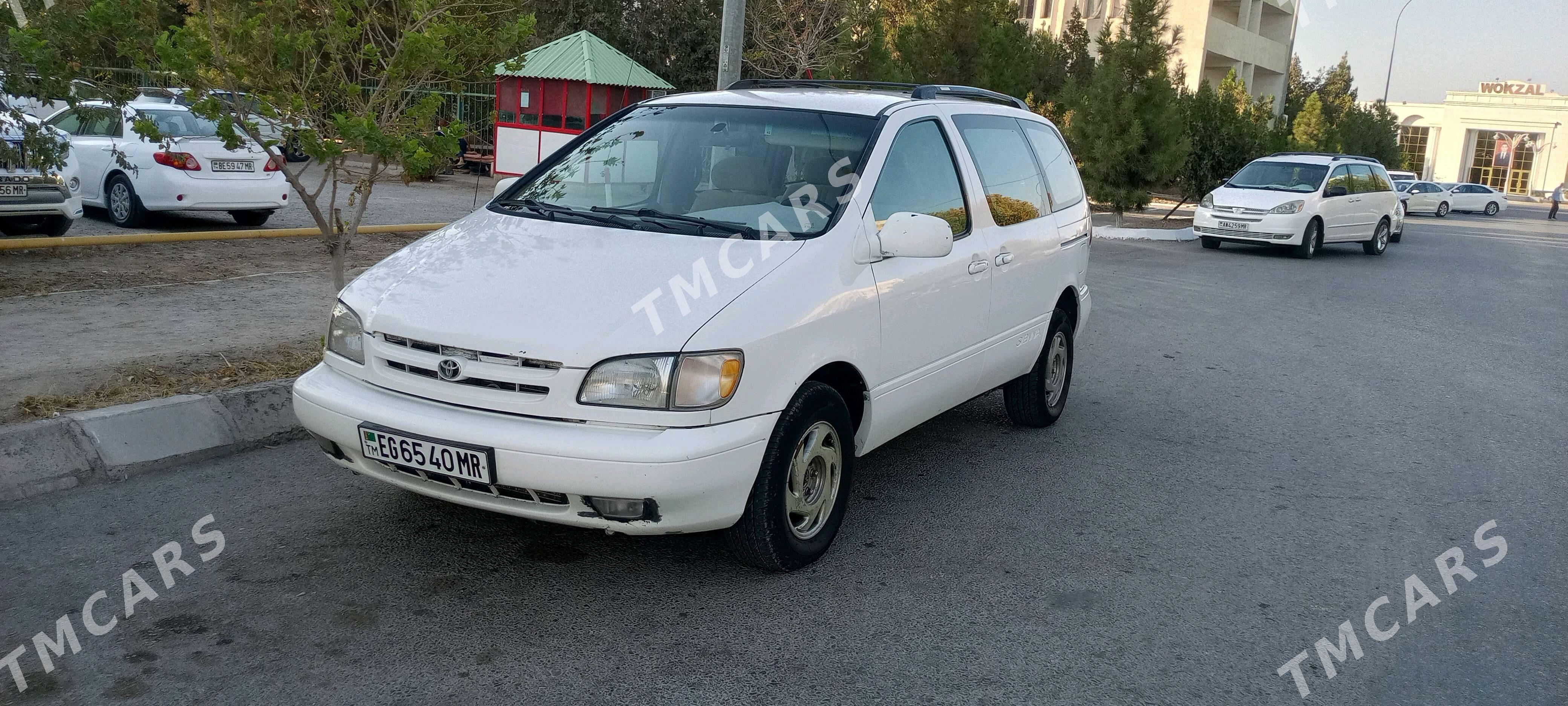 Toyota Sienna 1998 - 140 000 TMT - Baýramaly - img 2