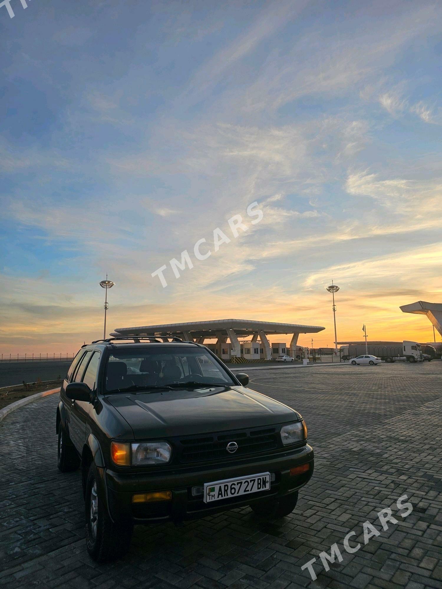 Nissan Pathfinder 1997 - 150 000 TMT - Türkmenbaşy - img 4