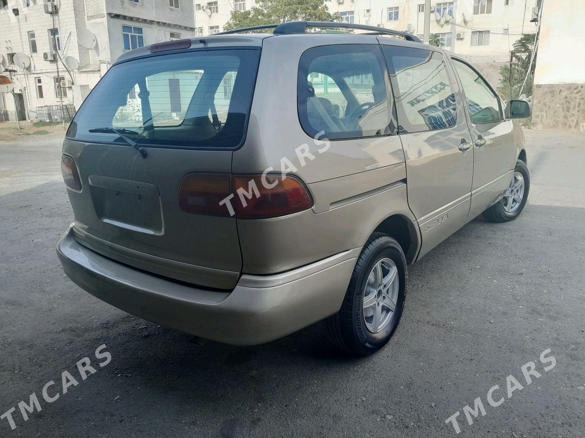 Toyota Sienna 2000 - 165 000 TMT - Türkmenbaşy - img 7