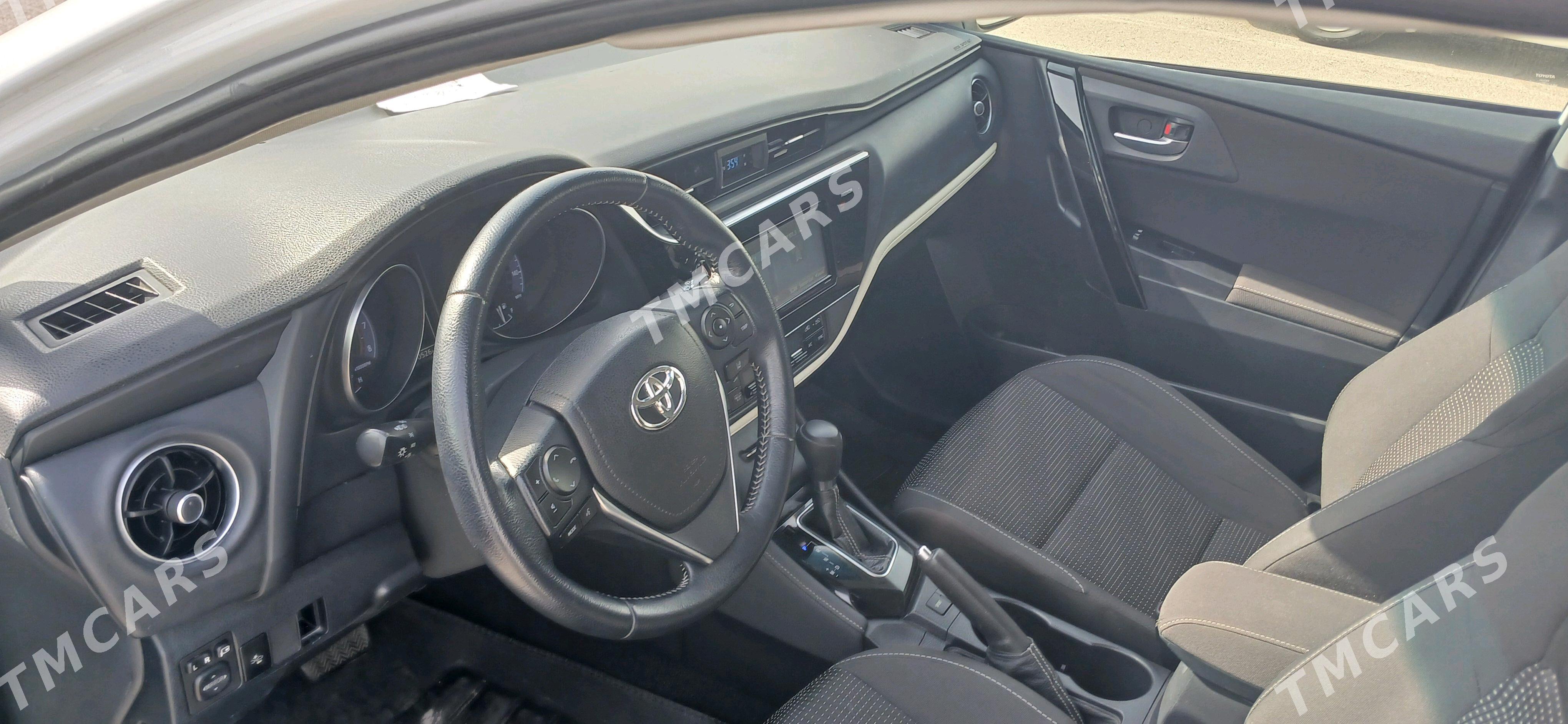 Toyota Corolla 2018 - 175 000 TMT - Ашхабад - img 4