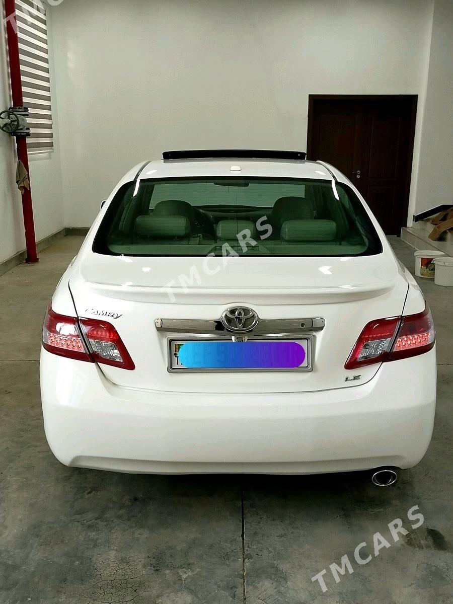 Toyota Camry 2010 - 195 000 TMT - Mary - img 4