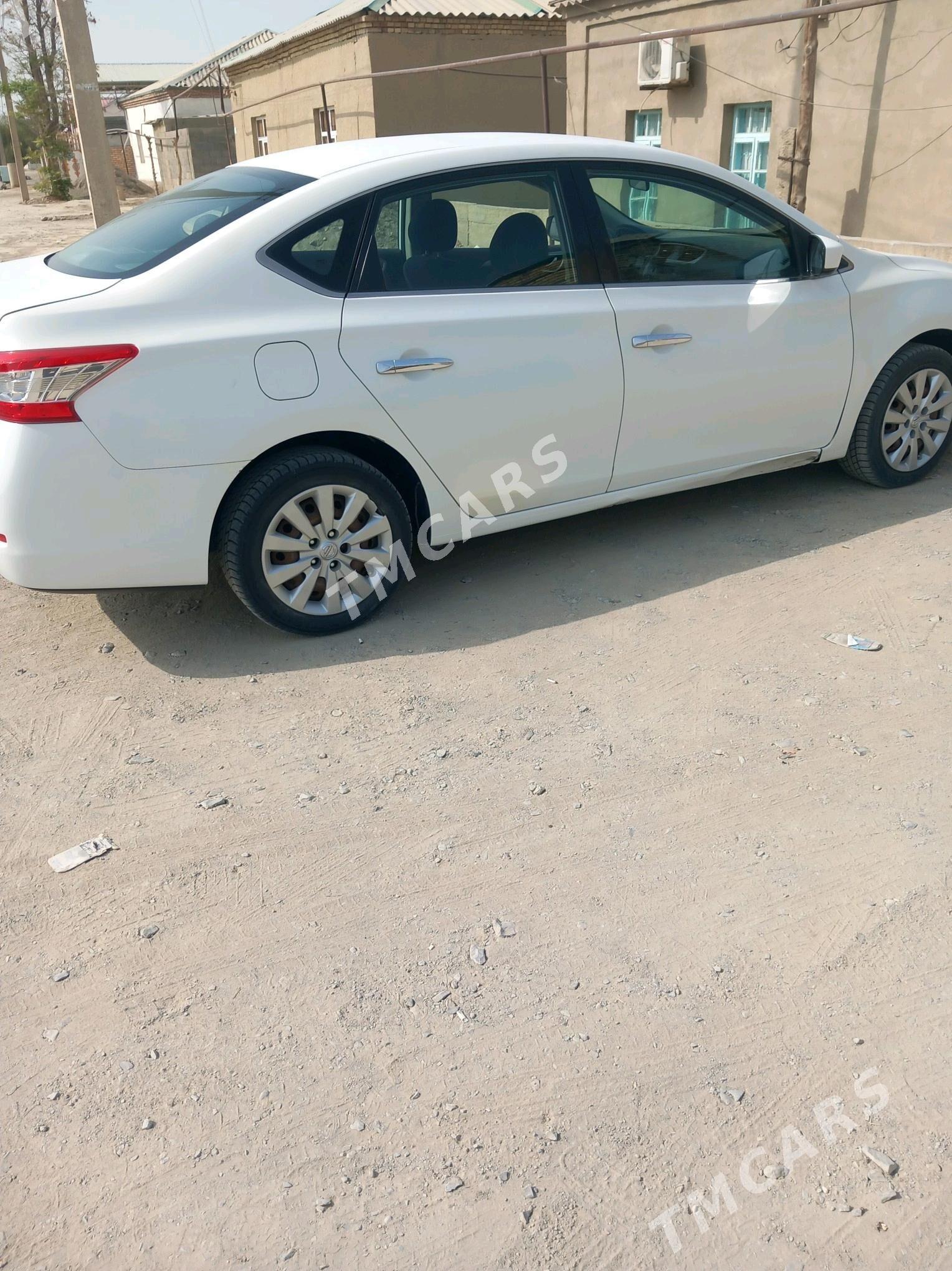 Nissan Sentra 2014 - 110 000 TMT - Bäherden - img 4