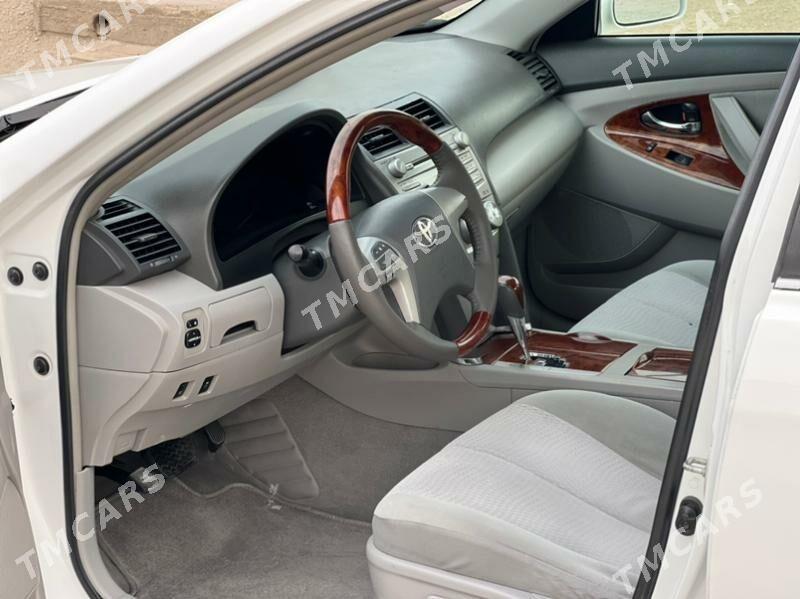 Toyota Camry 2010 - 192 000 TMT - Балканабат - img 7