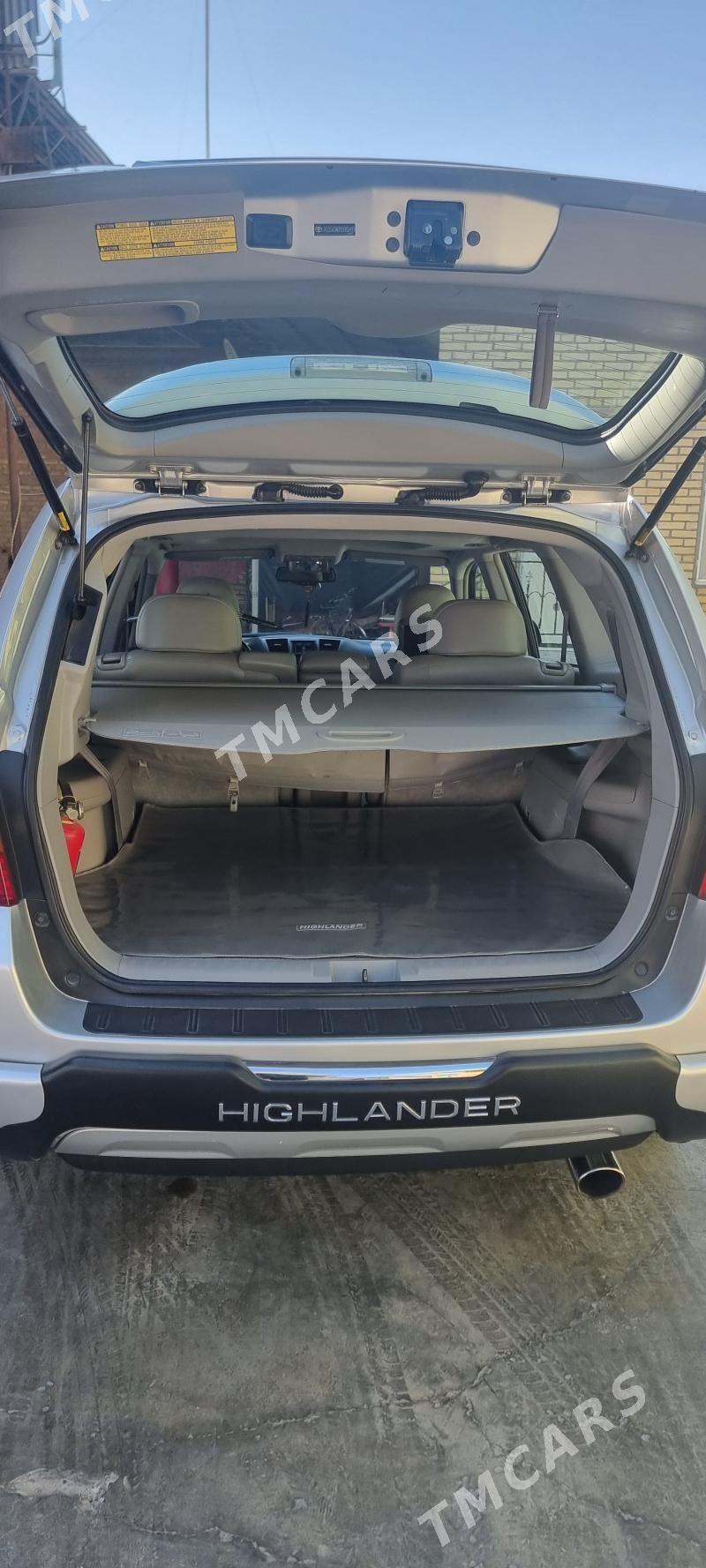 Toyota Highlander 2010 - 400 000 TMT - Халач - img 8