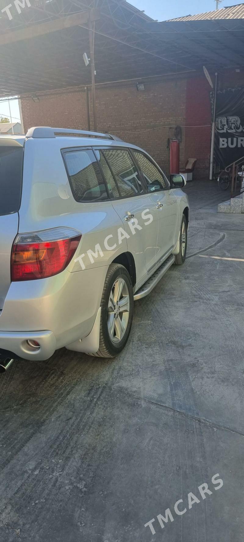 Toyota Highlander 2010 - 400 000 TMT - Халач - img 10
