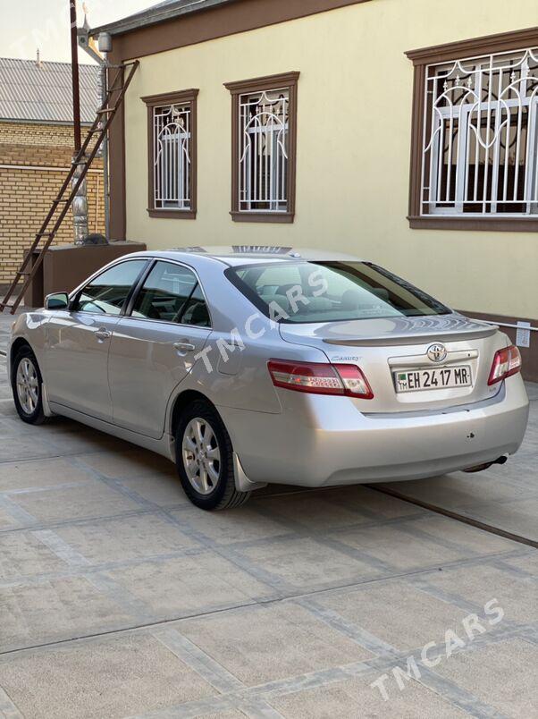 Toyota Camry 2011 - 205 000 TMT - Мары - img 2