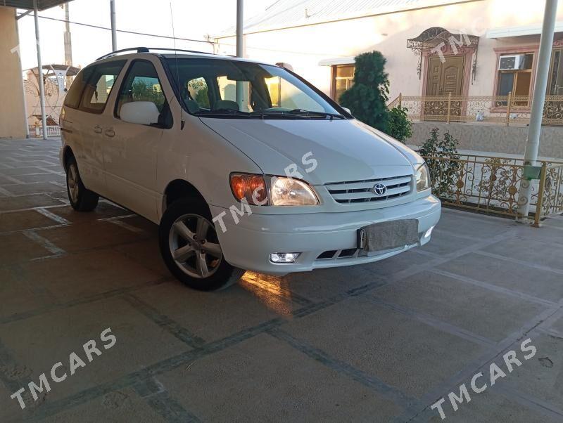 Toyota Sienna 2002 - 175 000 TMT - "Алтын Асыр" Гундогар базары ( Толкучка) - img 3
