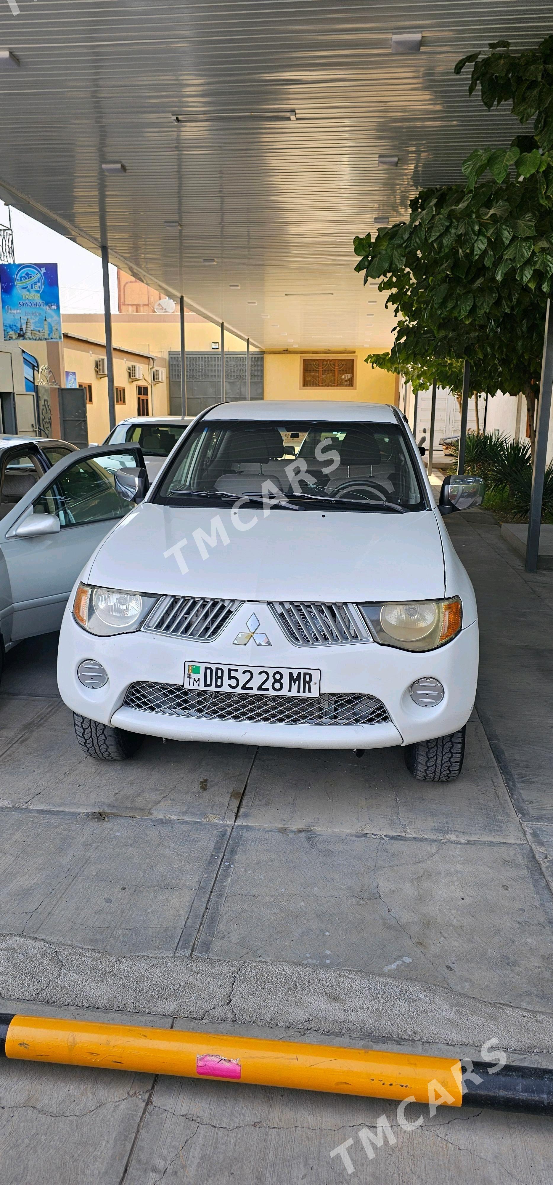 Mitsubishi L200 2007 - 120 000 TMT - Мары - img 5