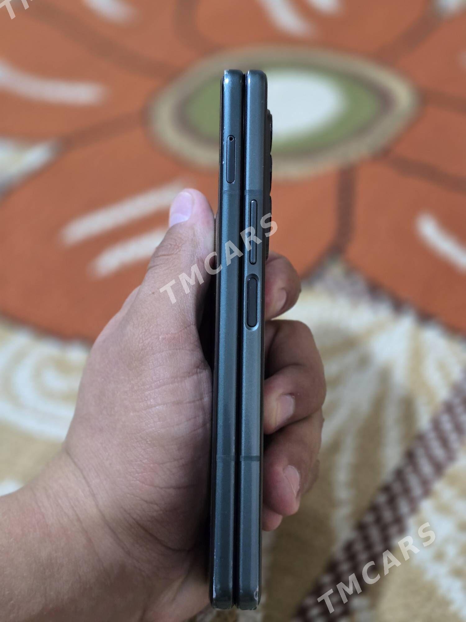 Samsung Z Fold 3 - Мары - img 6