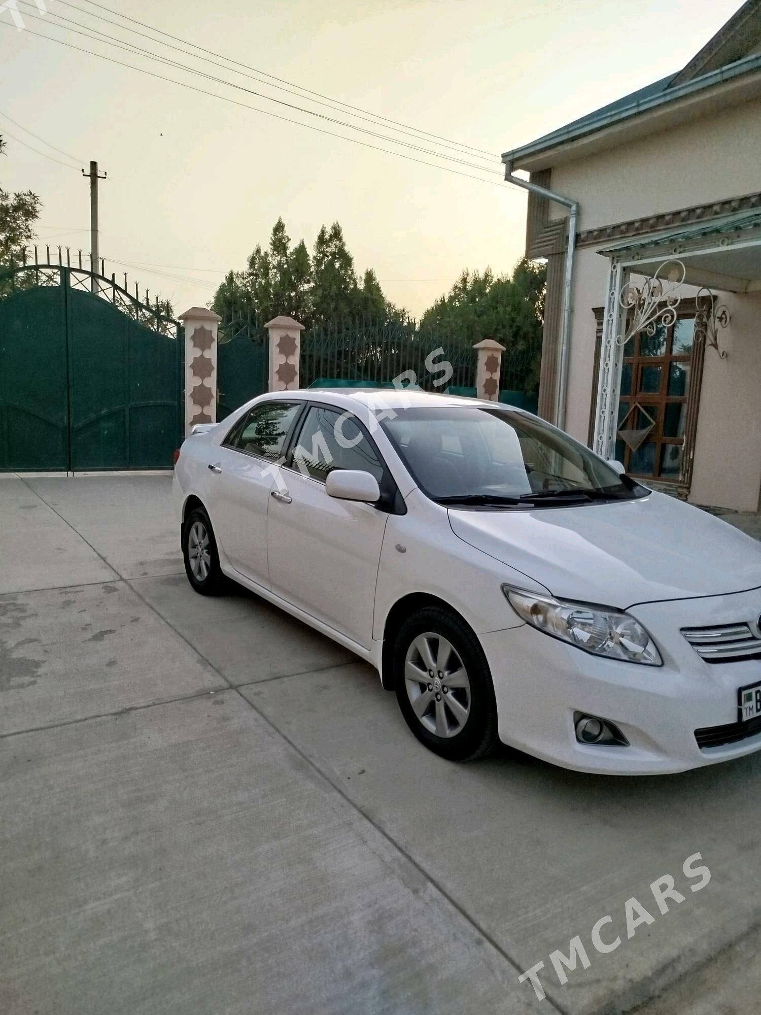 Toyota Corolla 2010 - 153 000 TMT - Aşgabat - img 3
