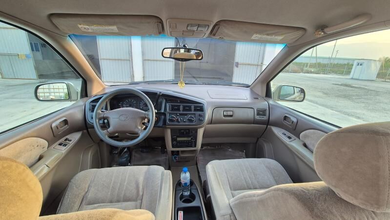 Toyota Sienna 2000 - 162 000 TMT - Гёкдепе - img 8