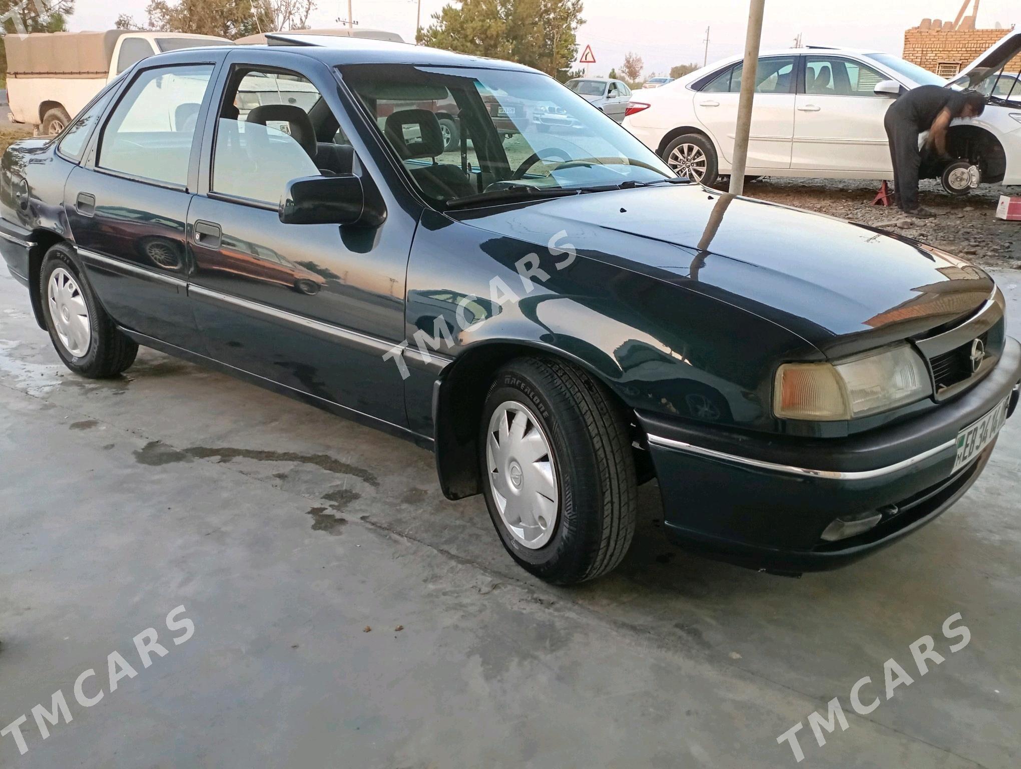 Opel Vectra 1995 - 40 000 TMT - Сакарчага - img 4