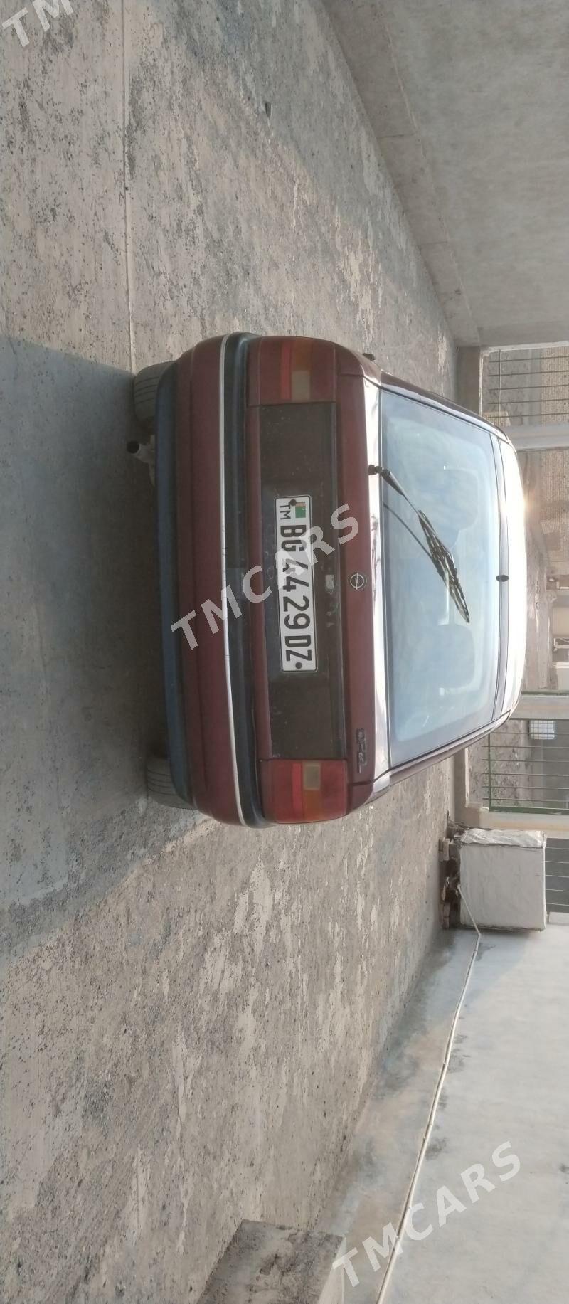Opel Vectra 1992 - 28 000 TMT - Губадаг - img 4