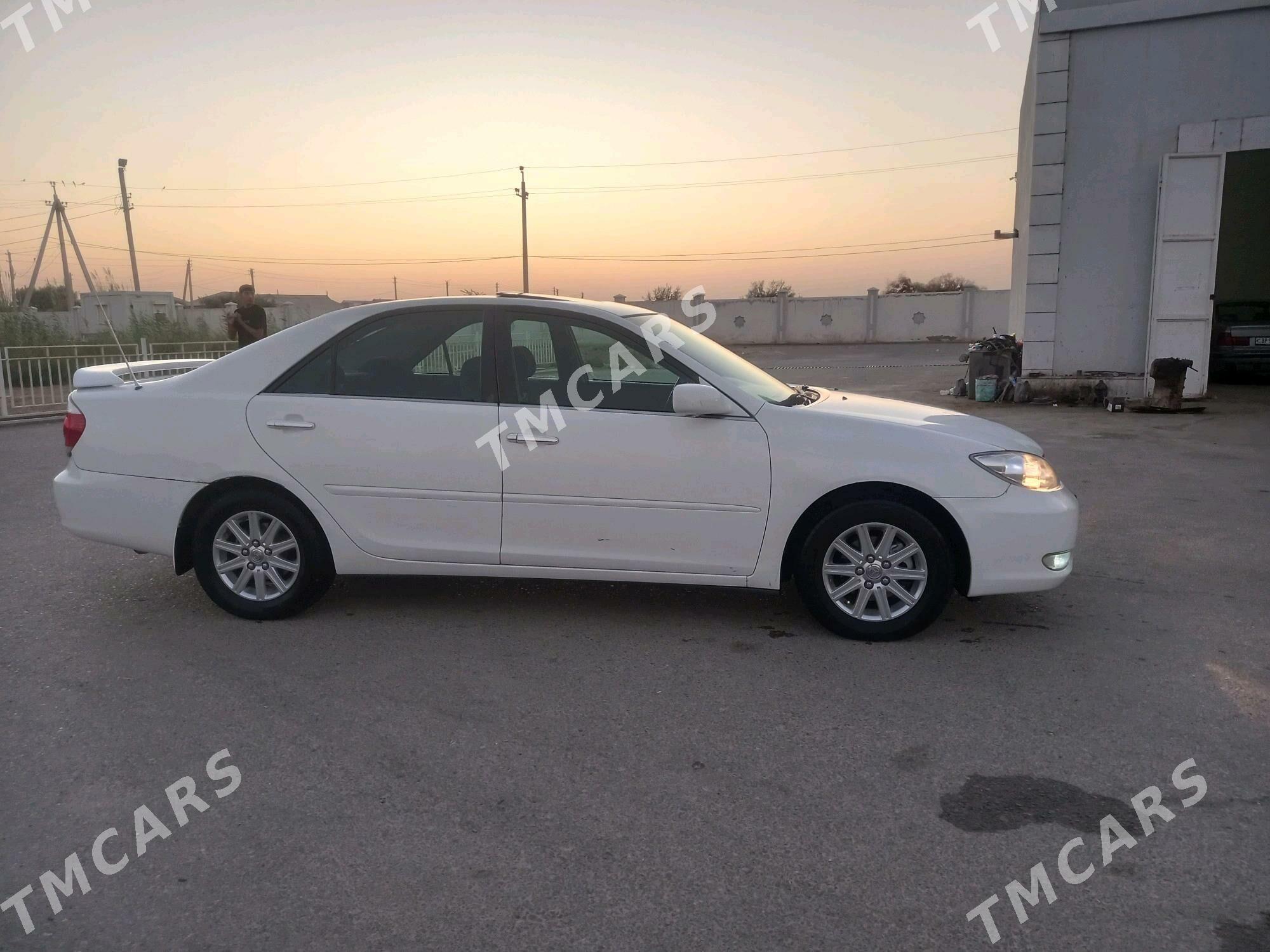 Toyota Camry 2004 - 158 000 TMT - Сакарчага - img 2