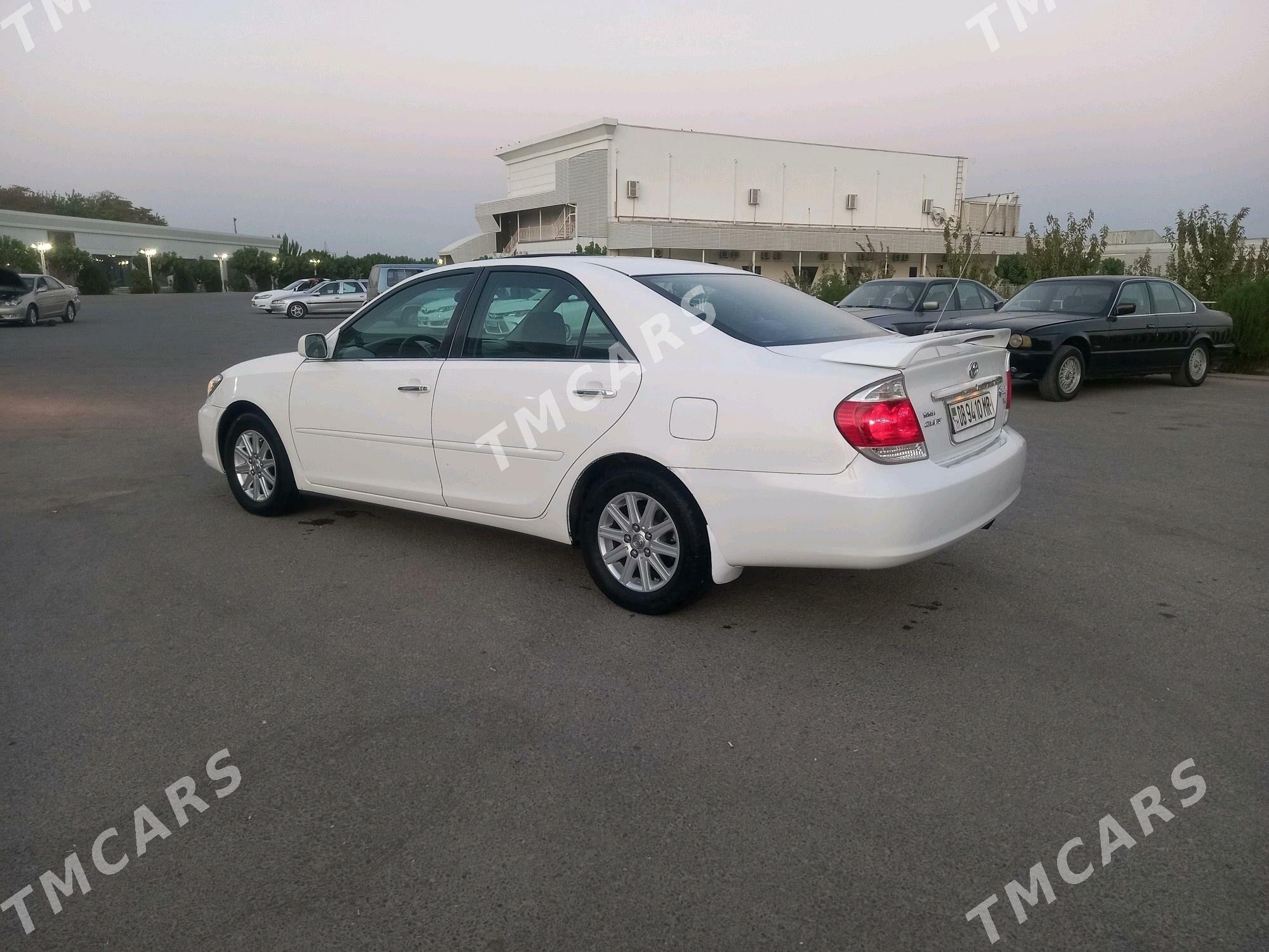 Toyota Camry 2004 - 158 000 TMT - Сакарчага - img 3