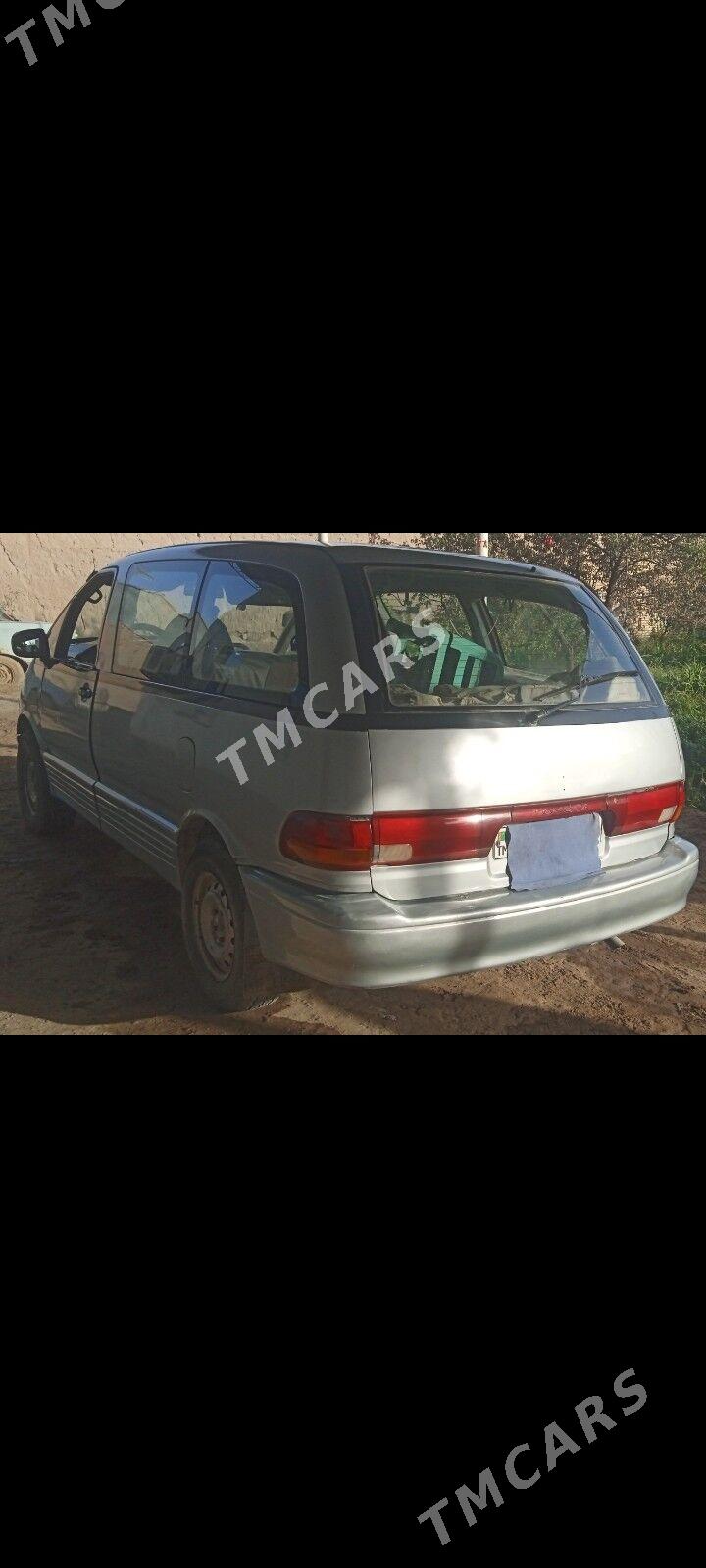 Toyota Previa 1992 - 80 000 TMT - Халач - img 2