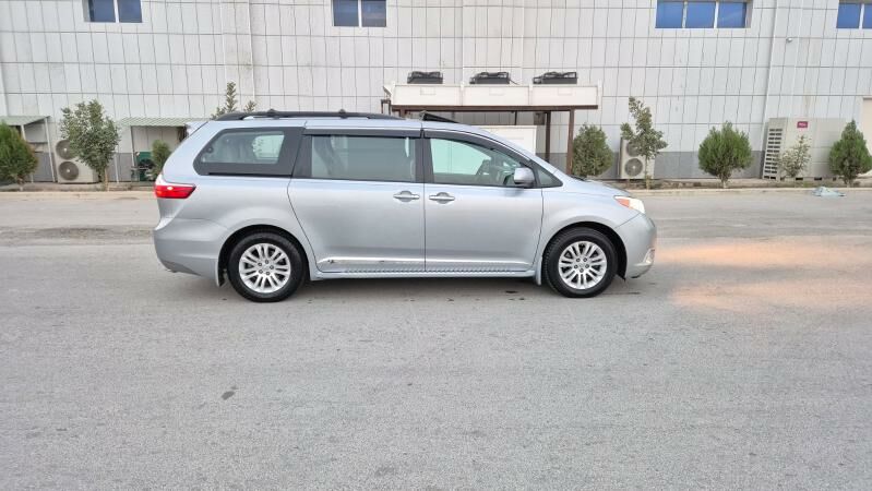 Toyota Sienna 2015 - 385 000 TMT - Gökdepe - img 4