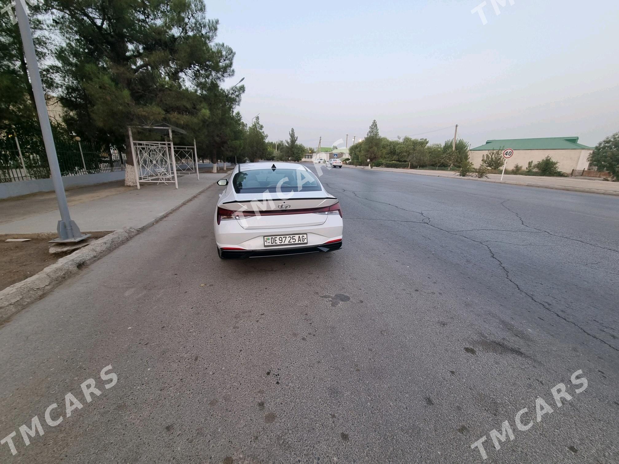Hyundai Elantra 2021 - 243 000 TMT - Ашхабад - img 3