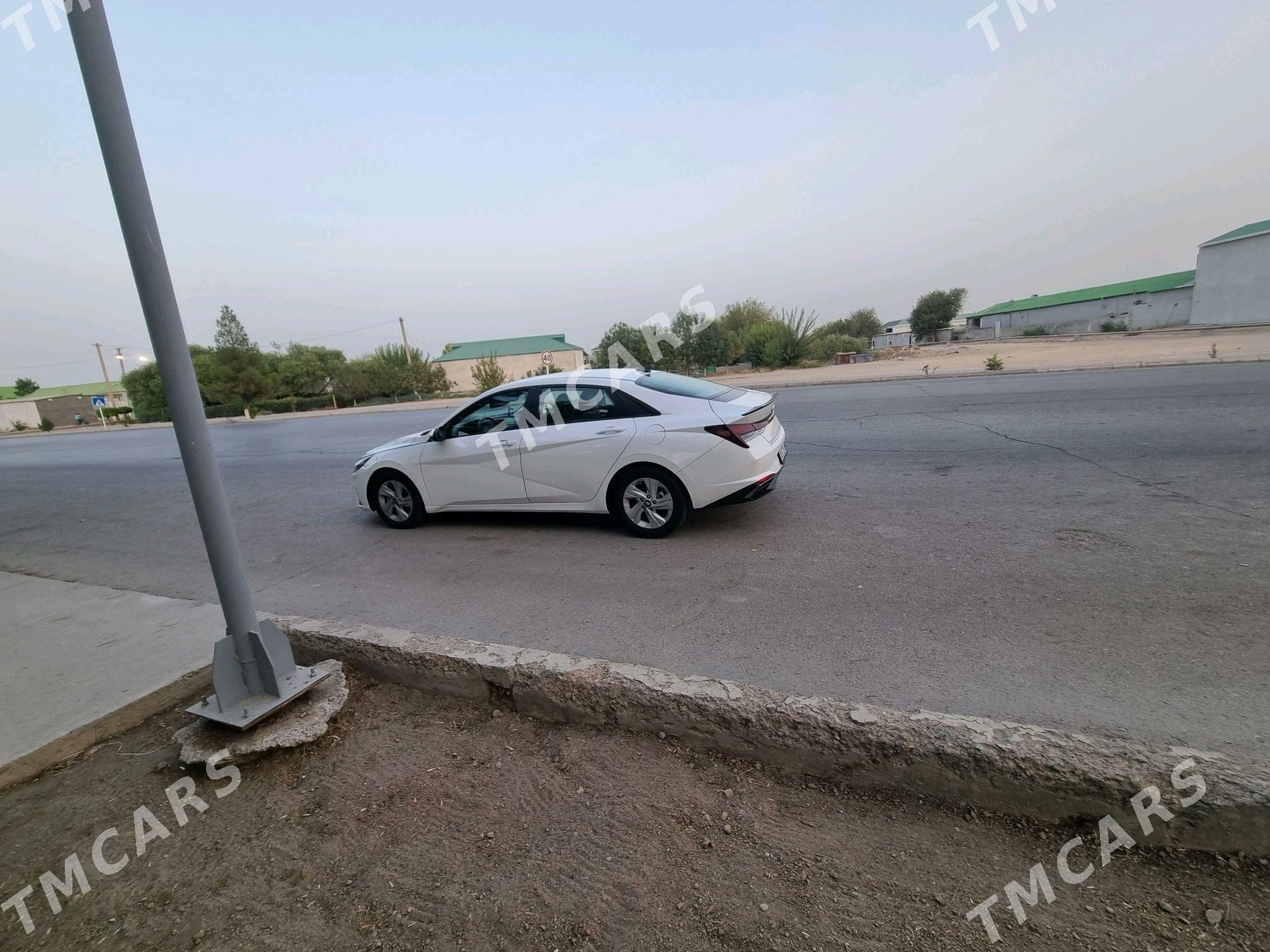 Hyundai Elantra 2021 - 243 000 TMT - Ашхабад - img 5