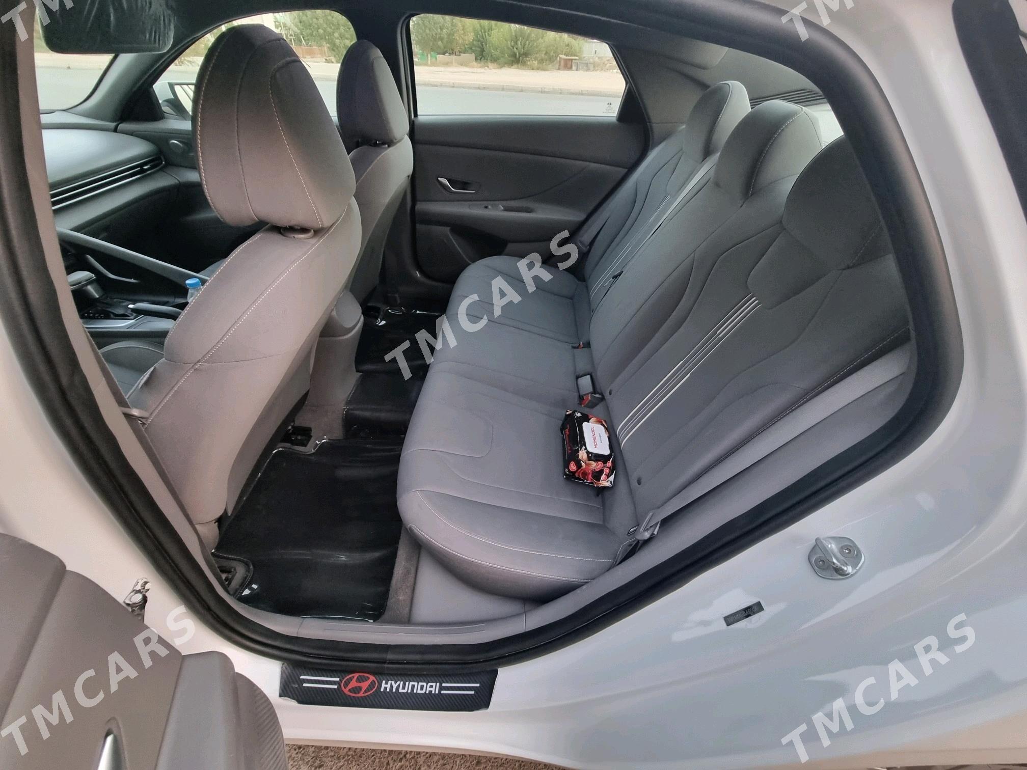 Hyundai Elantra 2021 - 243 000 TMT - Ашхабад - img 10
