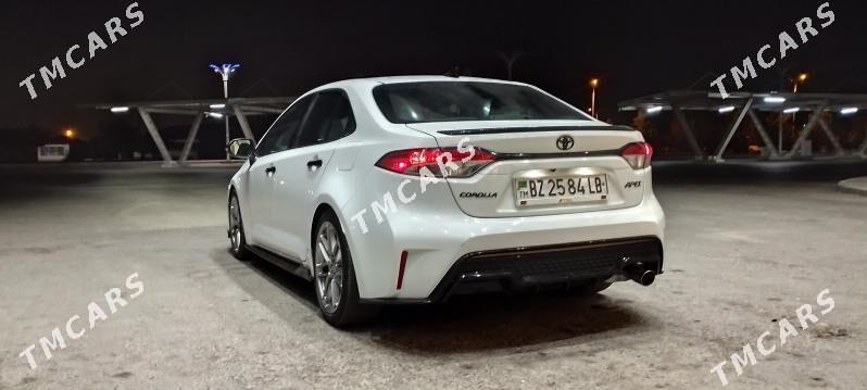 Toyota Corolla 2022 - 210 000 TMT - Türkmenabat - img 4