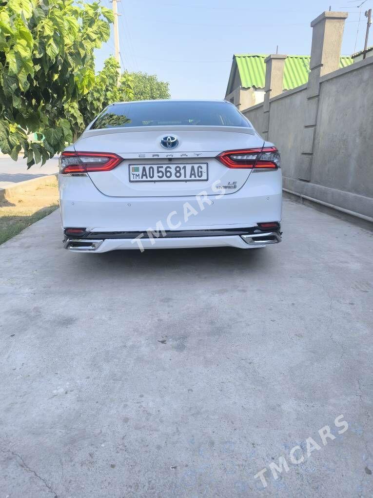 Toyota Camry 2020 - 230 000 TMT - Бузмеин - img 2