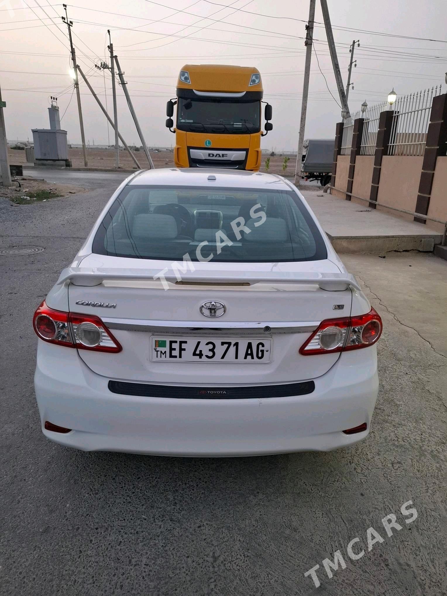 Toyota Corolla 2011 - 162 000 TMT - Ашхабад - img 3