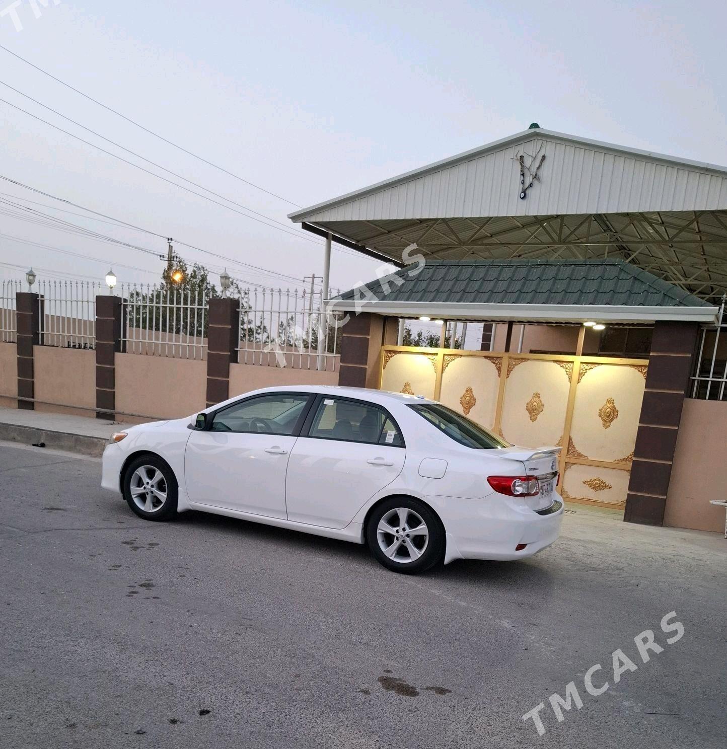 Toyota Corolla 2011 - 162 000 TMT - Ашхабад - img 2