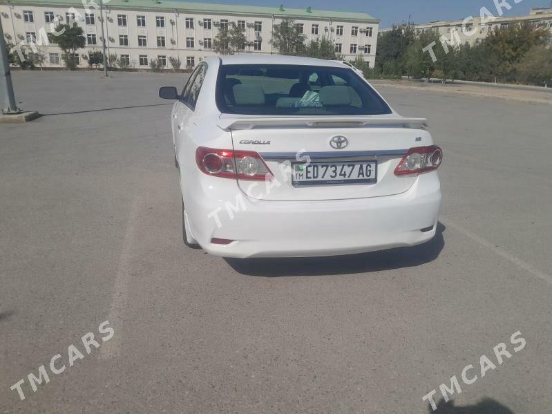 Toyota Corolla 2013 - 172 000 TMT - Ашхабад - img 3