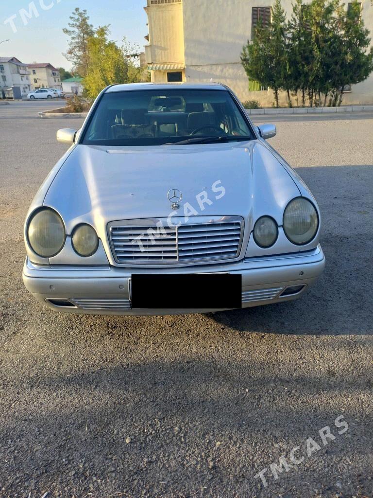 Mercedes-Benz E320 1997 - 75 000 TMT - Ашхабад - img 2