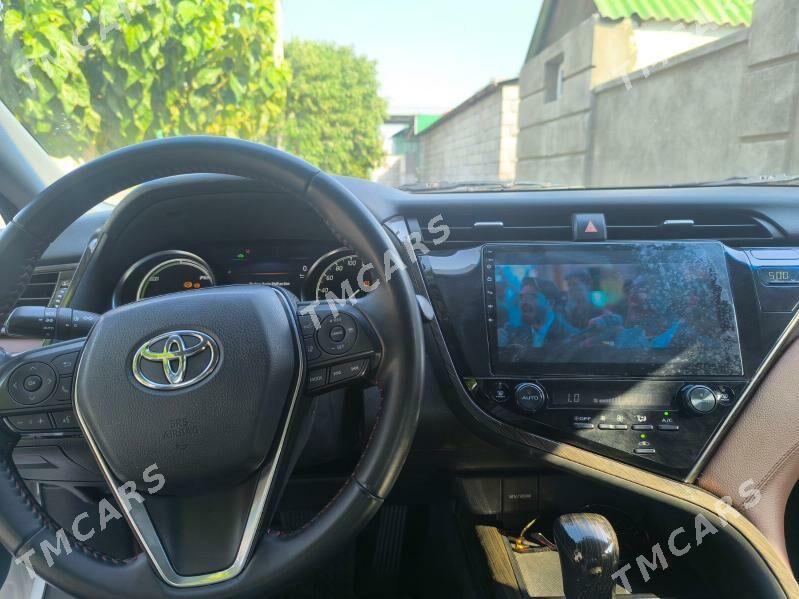 Toyota Camry 2020 - 230 000 TMT - Бузмеин - img 8