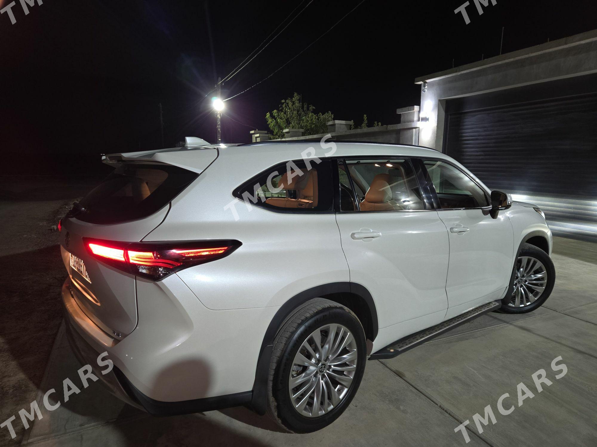 Toyota Highlander 2020 - 600 000 TMT - Aşgabat - img 5