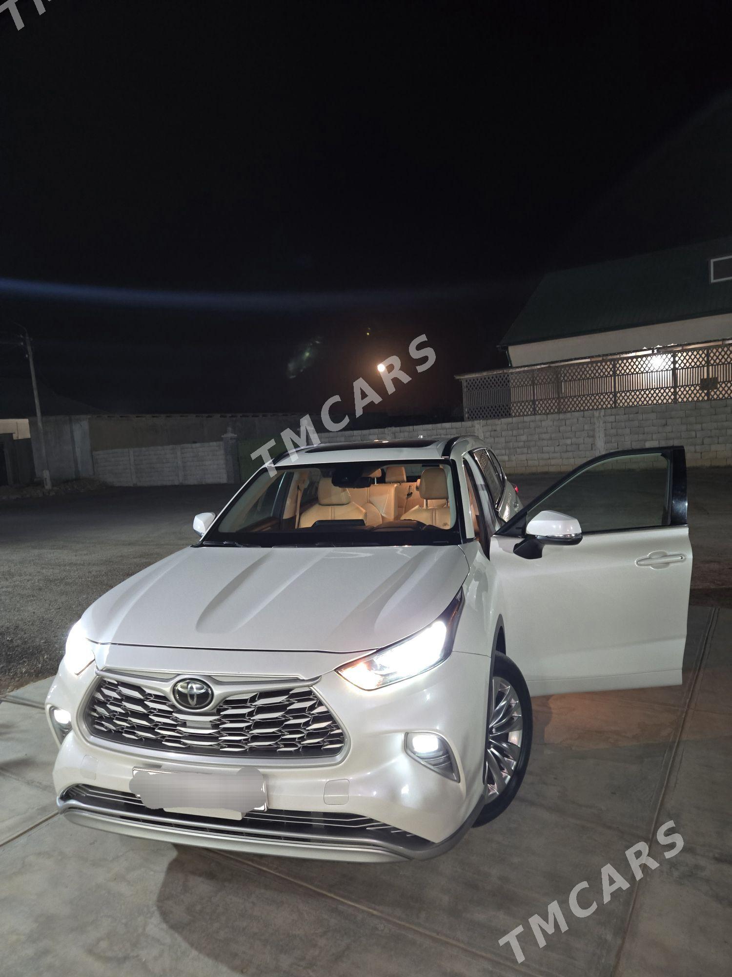 Toyota Highlander 2020 - 600 000 TMT - Aşgabat - img 4