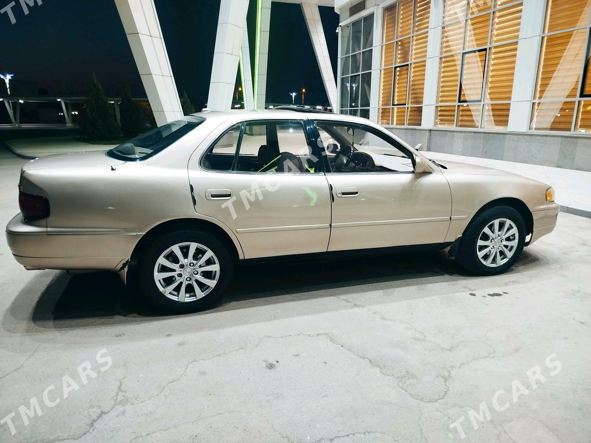 Toyota Camry 1994 - 100 000 TMT - Türkmenabat - img 3