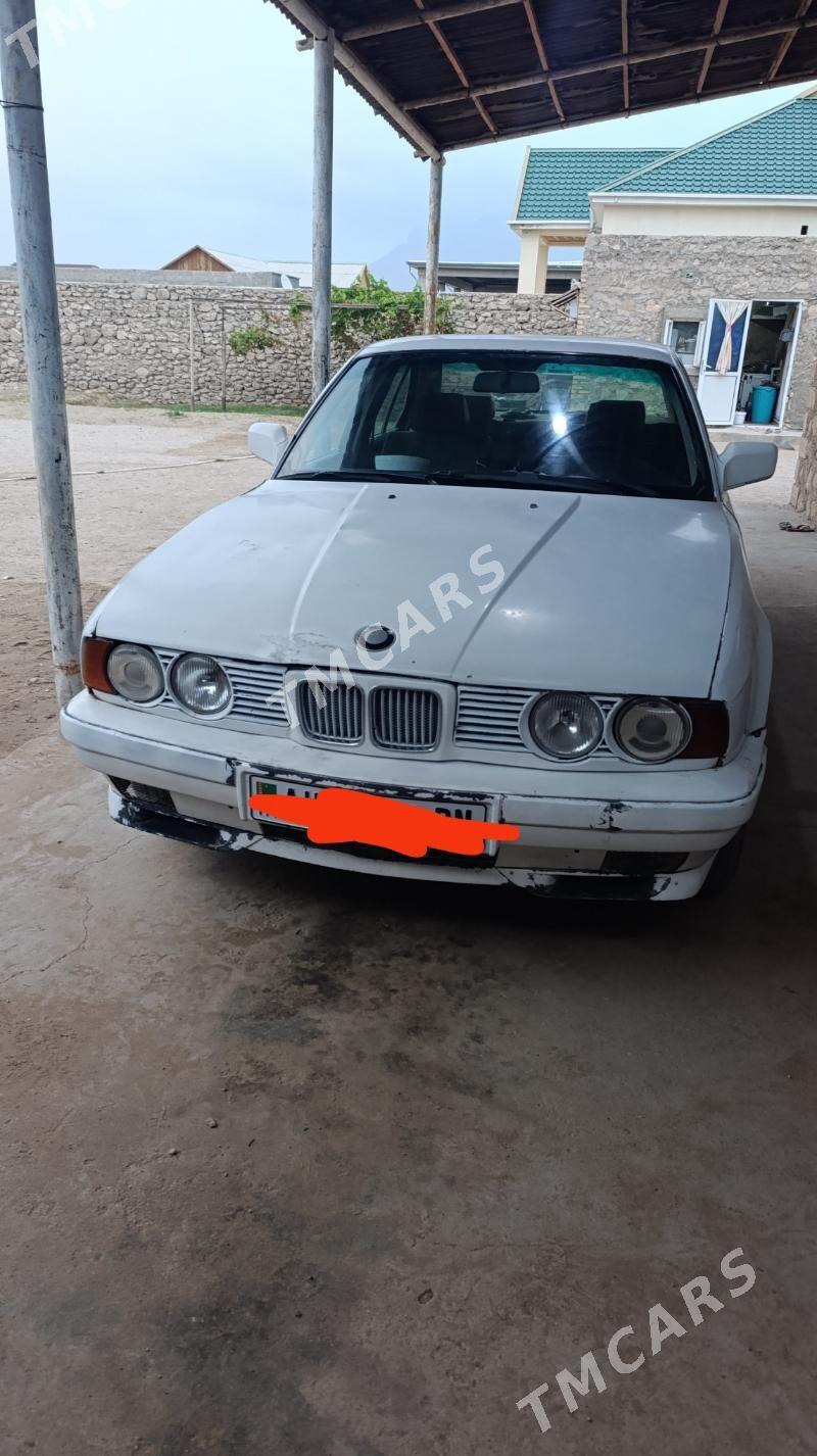 BMW 520 1995 - 18 000 TMT - Jebel - img 2